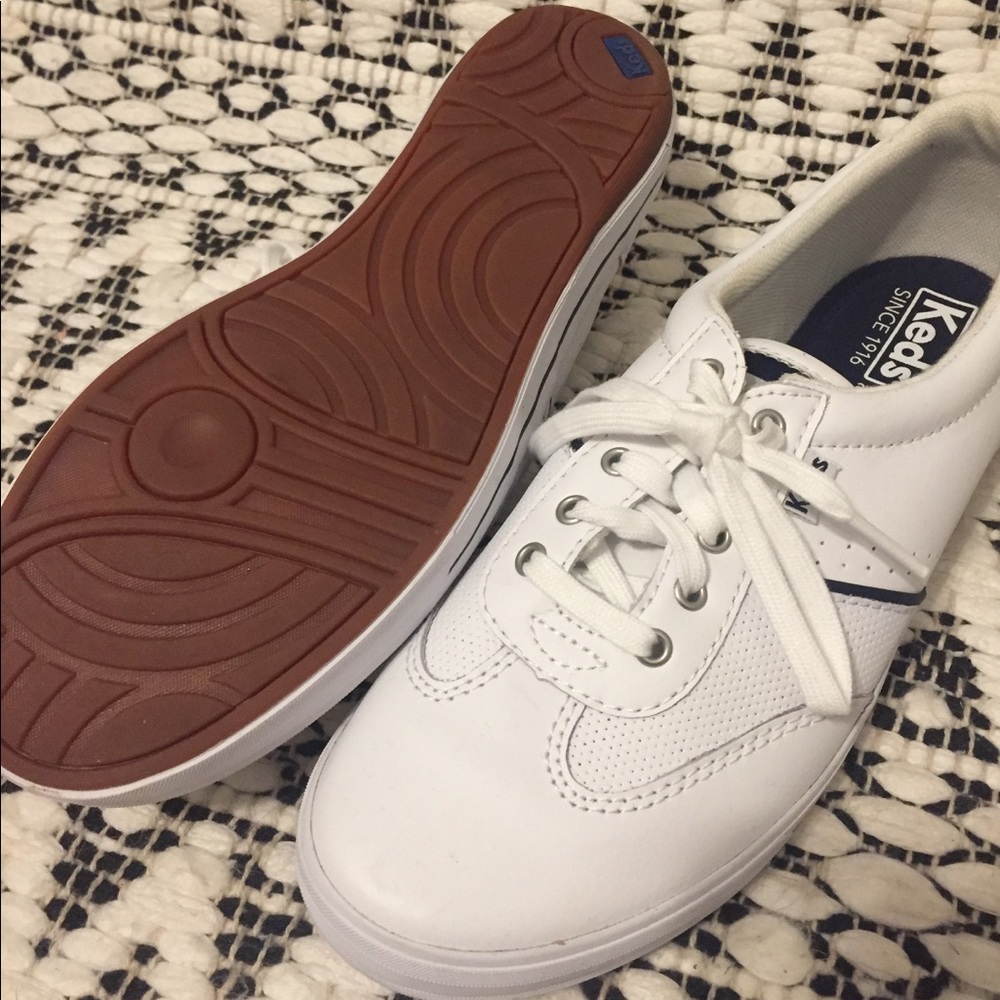 White Keds tennis shoes
